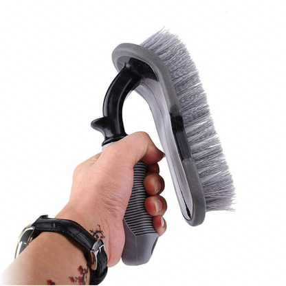 Tyre Cleaning Brush – Tough Bristles for Deep Tyre Shine