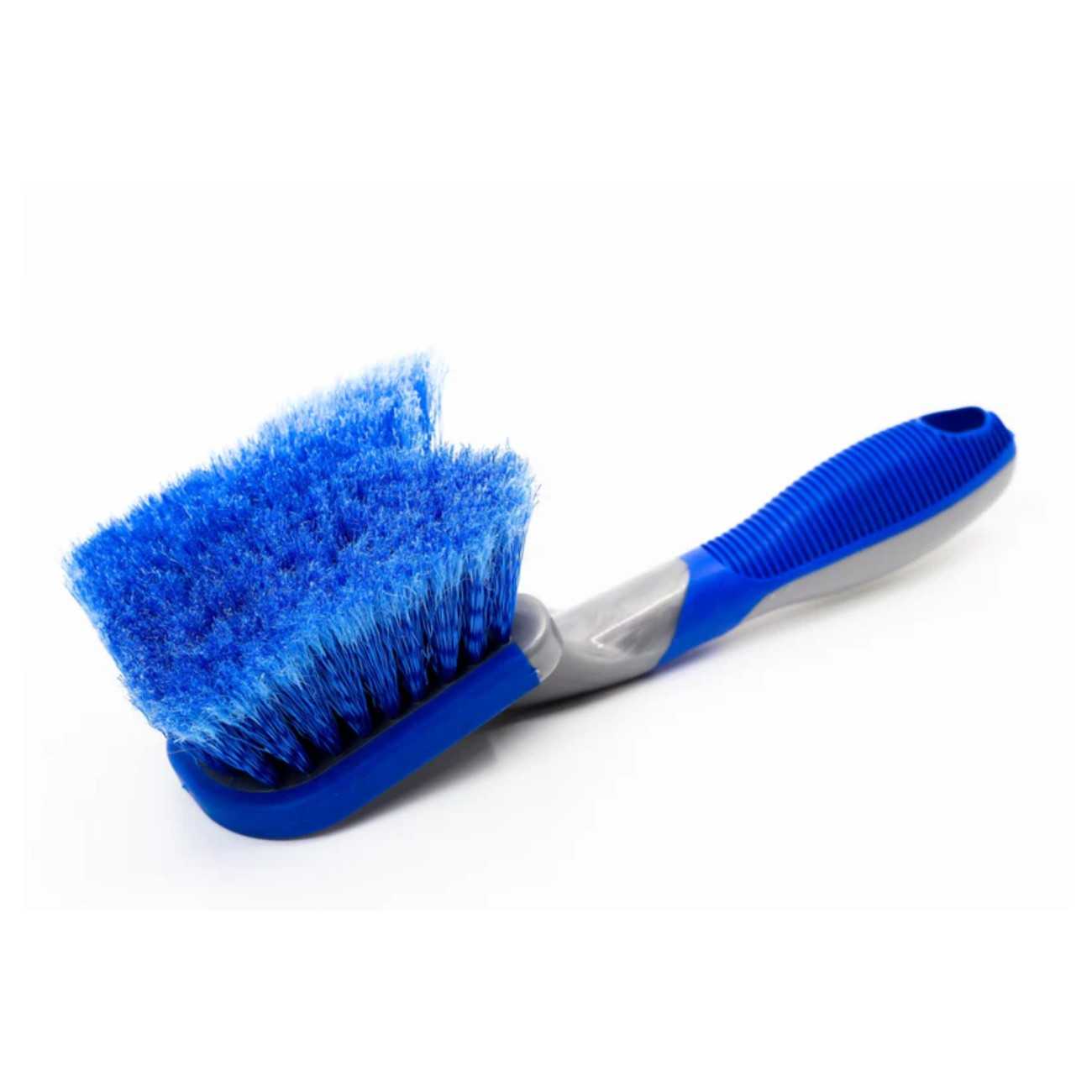 Fender Well Cleaning Brush – Short Handle for Tight Spaces
