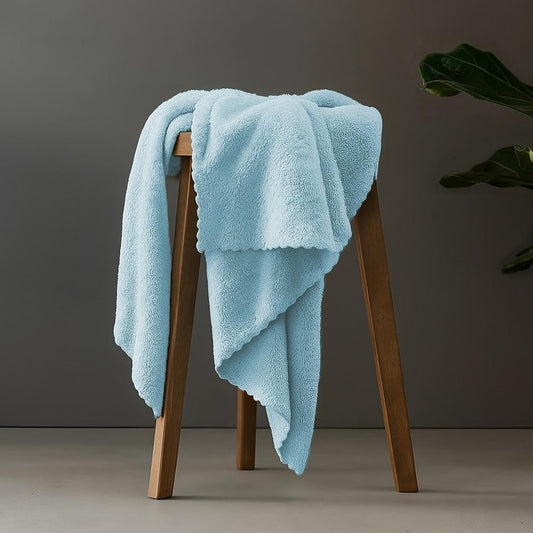 Strongdry Microfiber Towel Ultra Plush 300GSM (140x70cm)